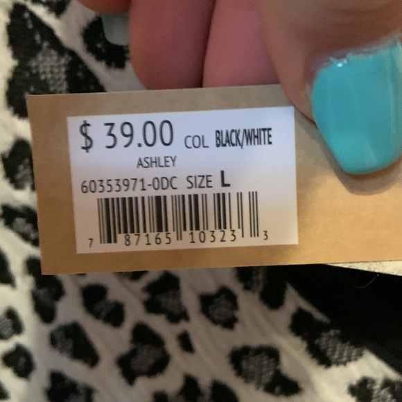 Code Bleu Long Sleeve Girls Tee - Size L - Picture 3 of 3